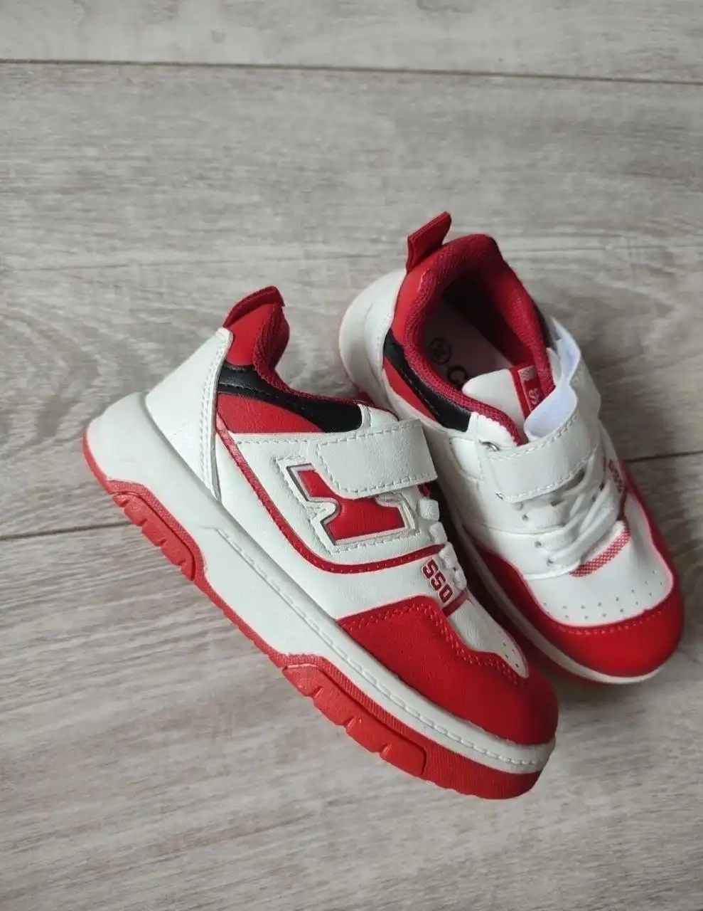 Кроссовки 28 размер