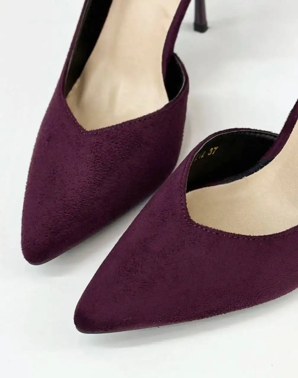 Большая распродажа туфель в ТЦ Гостиный двор - Обувь (Одежда) в Пенза