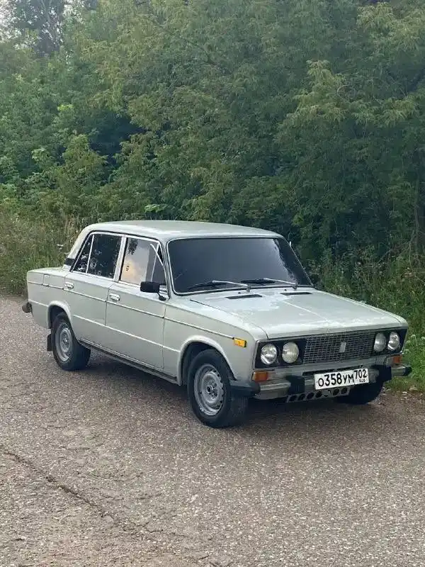 Продам или обменяю автомобиль 2000 года