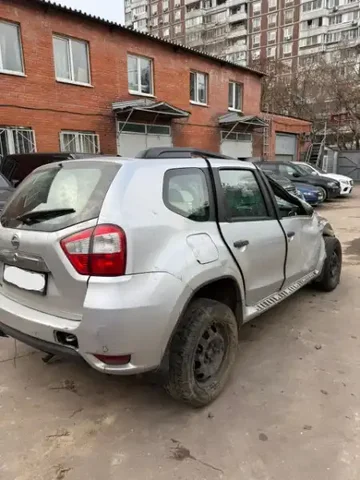 Nissan Terrano 2015 - Авто в Москва