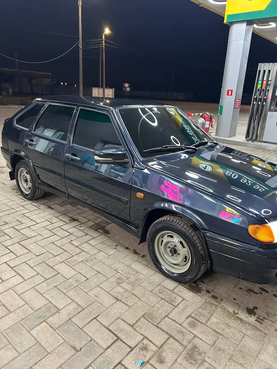 Продажа автомобиля 2012 года с сигнализацией и другими доработками