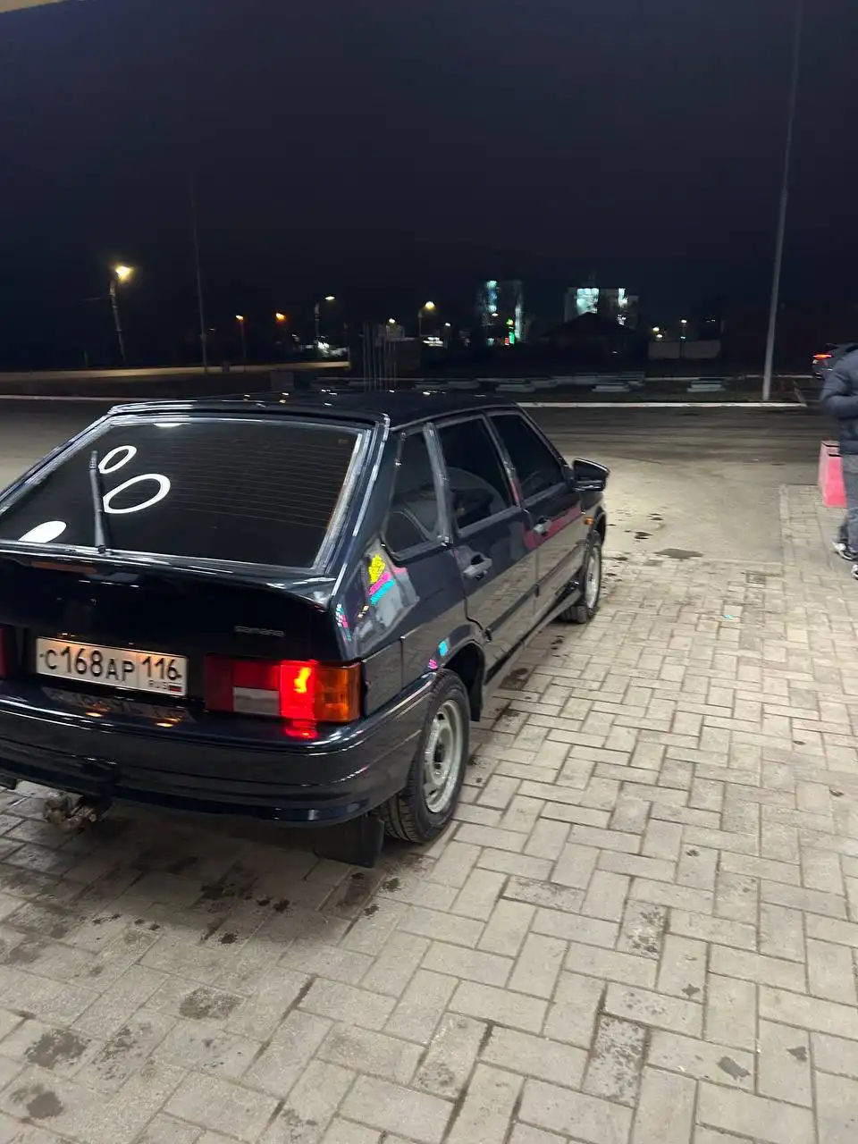 Продажа автомобиля 2012 года с сигнализацией и другими доработками