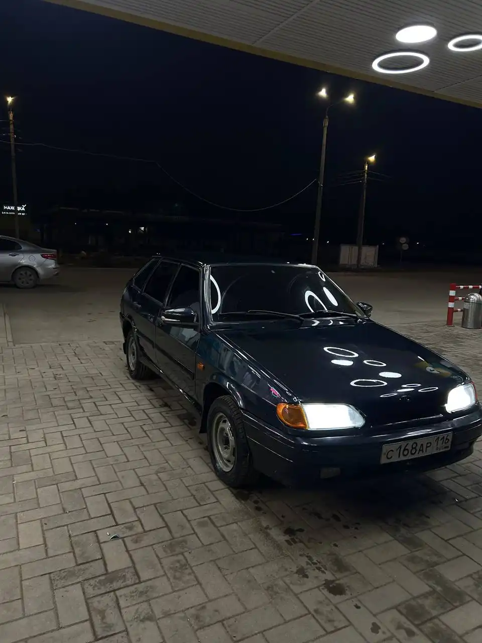 Продажа автомобиля 2012 года с сигнализацией и другими доработками