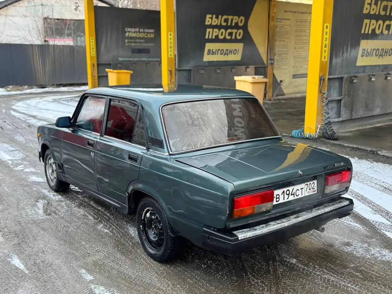 ВАЗ 2107 2010 года в идеальном состоянии с зимней резиной