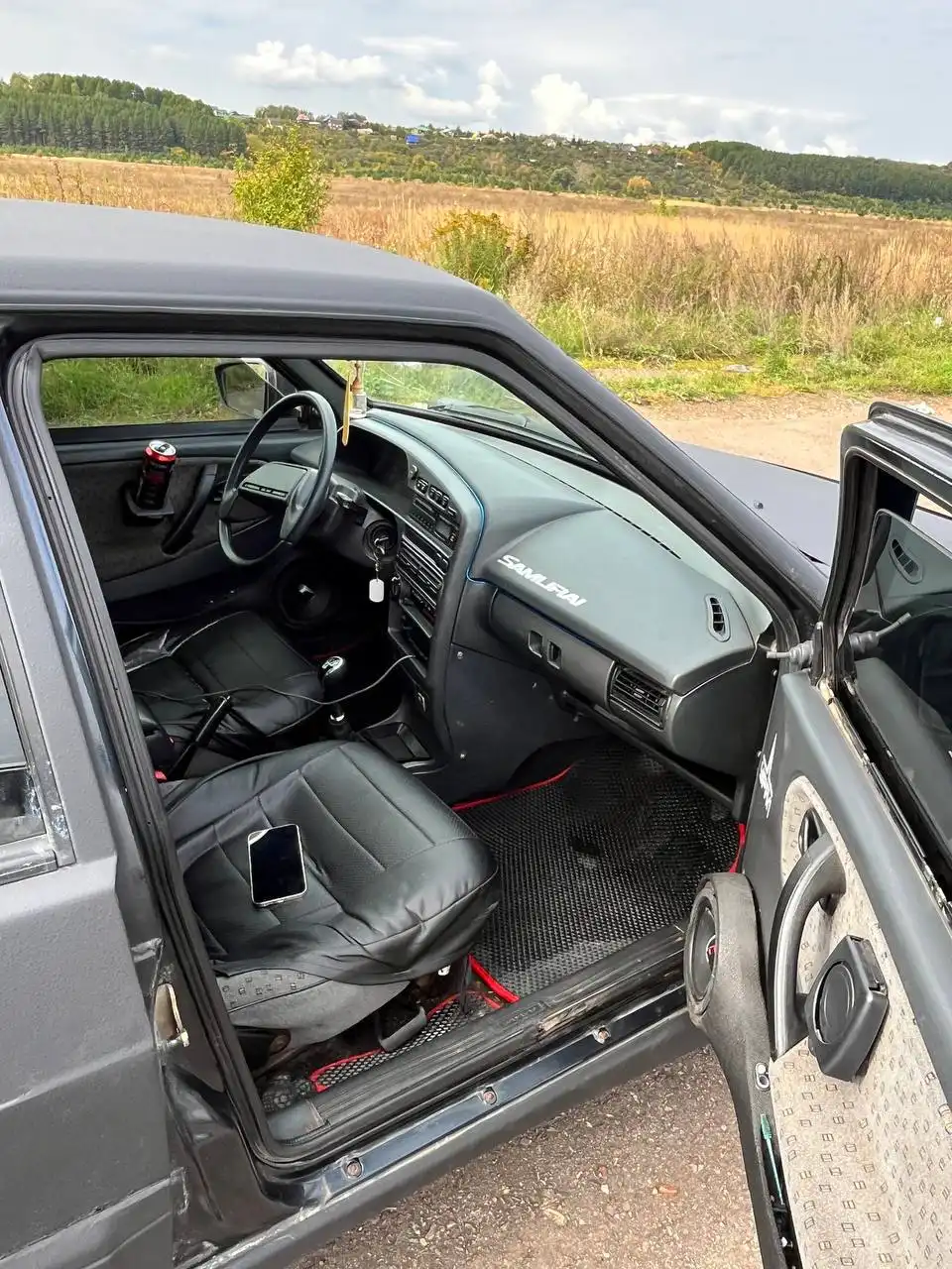 ВАЗ 2114 2007 года с музыкой и тюнингом