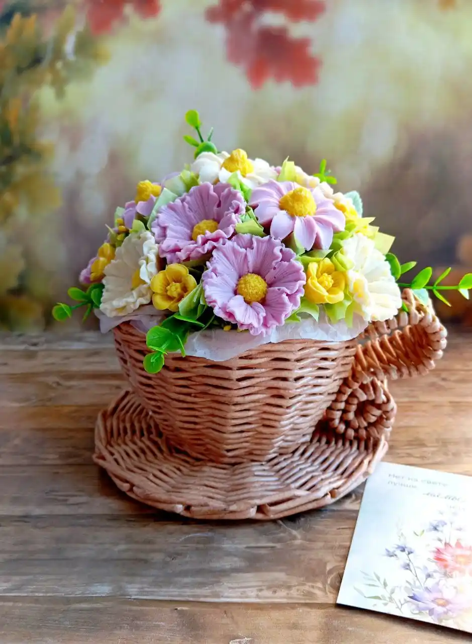 Букеты из шоколада ко Дню Матери