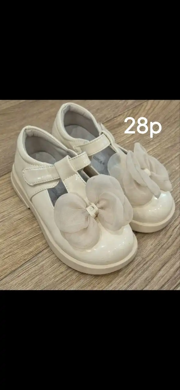 Платье и туфельки в идеальном состоянии