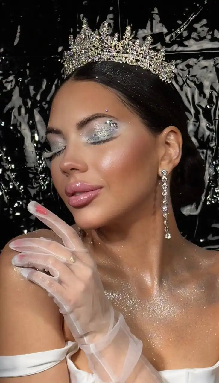 Услуги мастера причёсок и макияжа