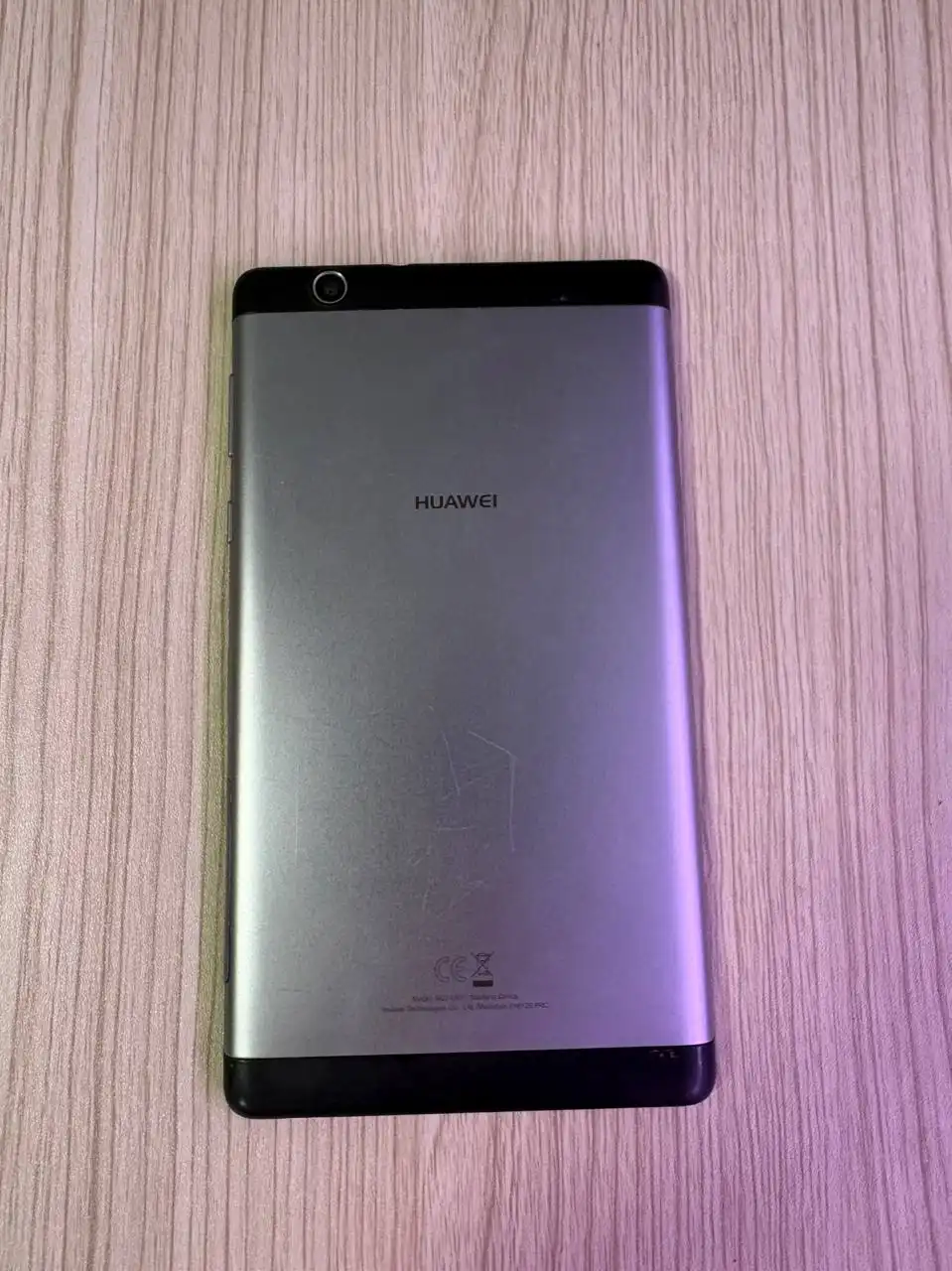 Планшет Huawei на 16 Гб