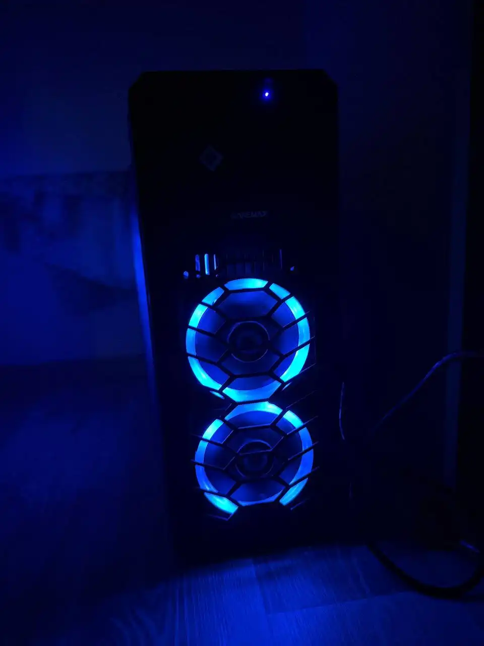 Компьютер с процессором I5 9400f, видеокартой 2060 Super и SSD 500 ГБ