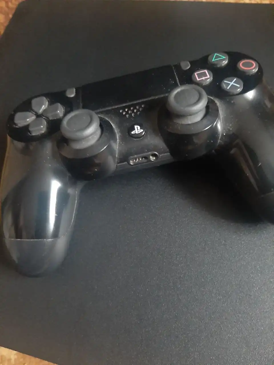 Продажа PlayStation 4 slim с играми - Игровые консоли (Электроника) в Сургут