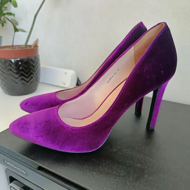 Продажа обуви, одежды и шлема в Сургуте - Швейные принадлежности в Сургут