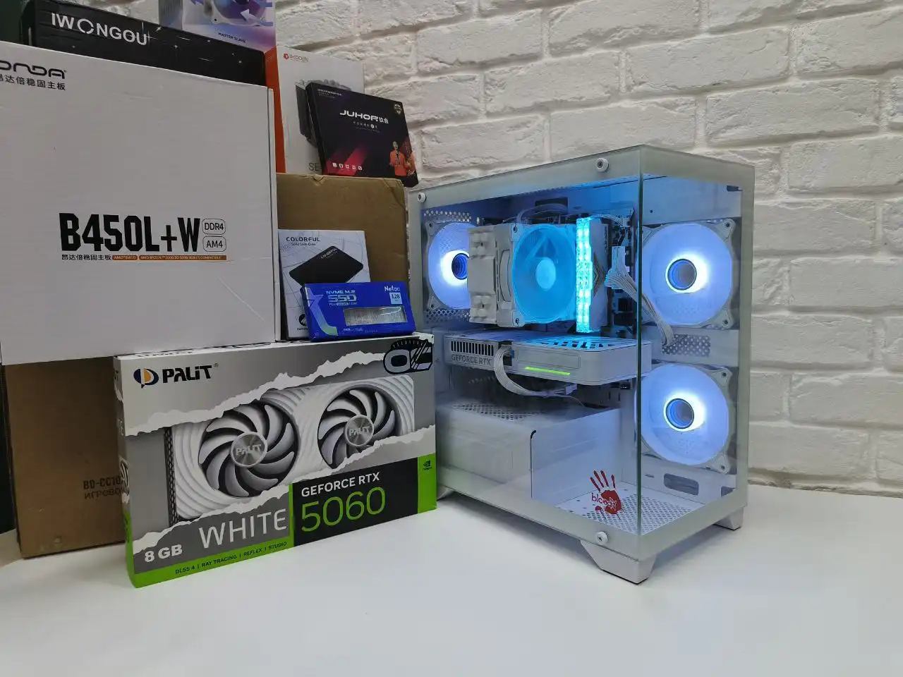 Мощный игровой компьютер белоснежный новый - Компьютеры и комплектующие (Электроника) в Сургут