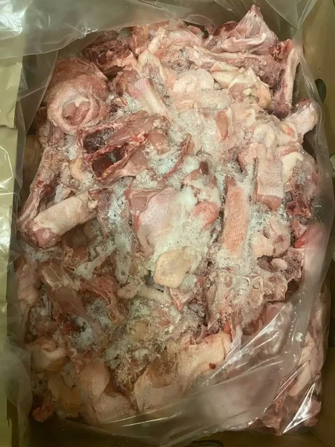 Продажа куриных голов, суповых наборов и ног - Аквариумистика в Сургут