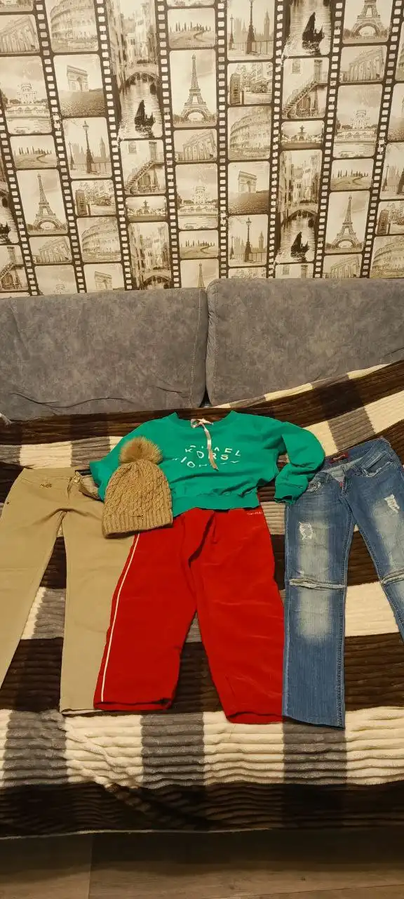 Отдам одежду разных размеров - Одежда в Сургут