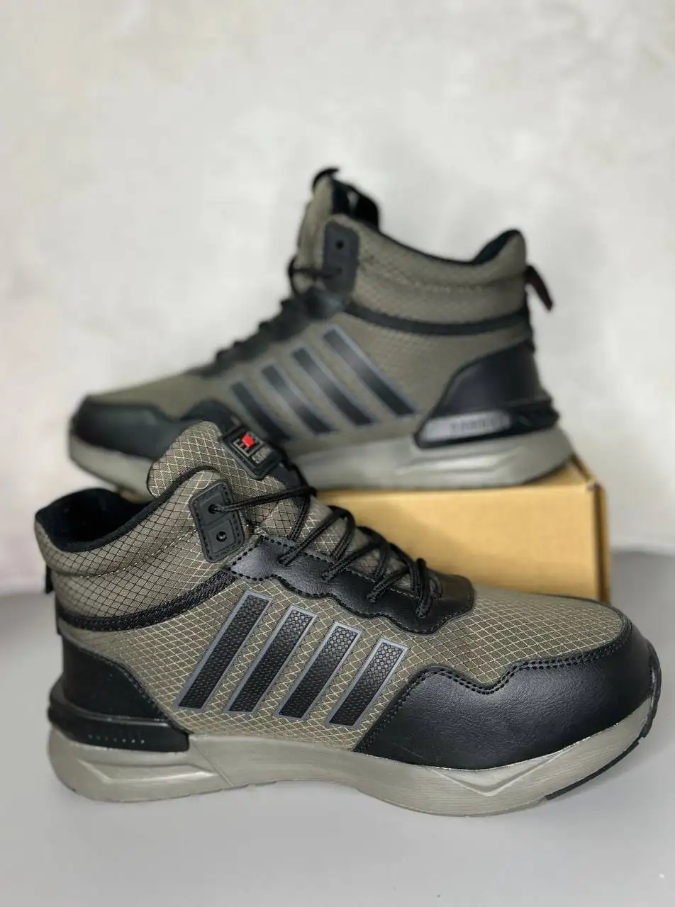 Продажа новых зимних мужских кроссовок с шерстью внутри - Обувь (Одежда) в Сургут