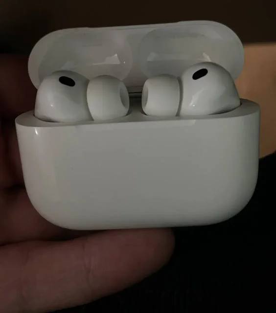 Продам AirPods Pro 3 - частное объявление в Сургут