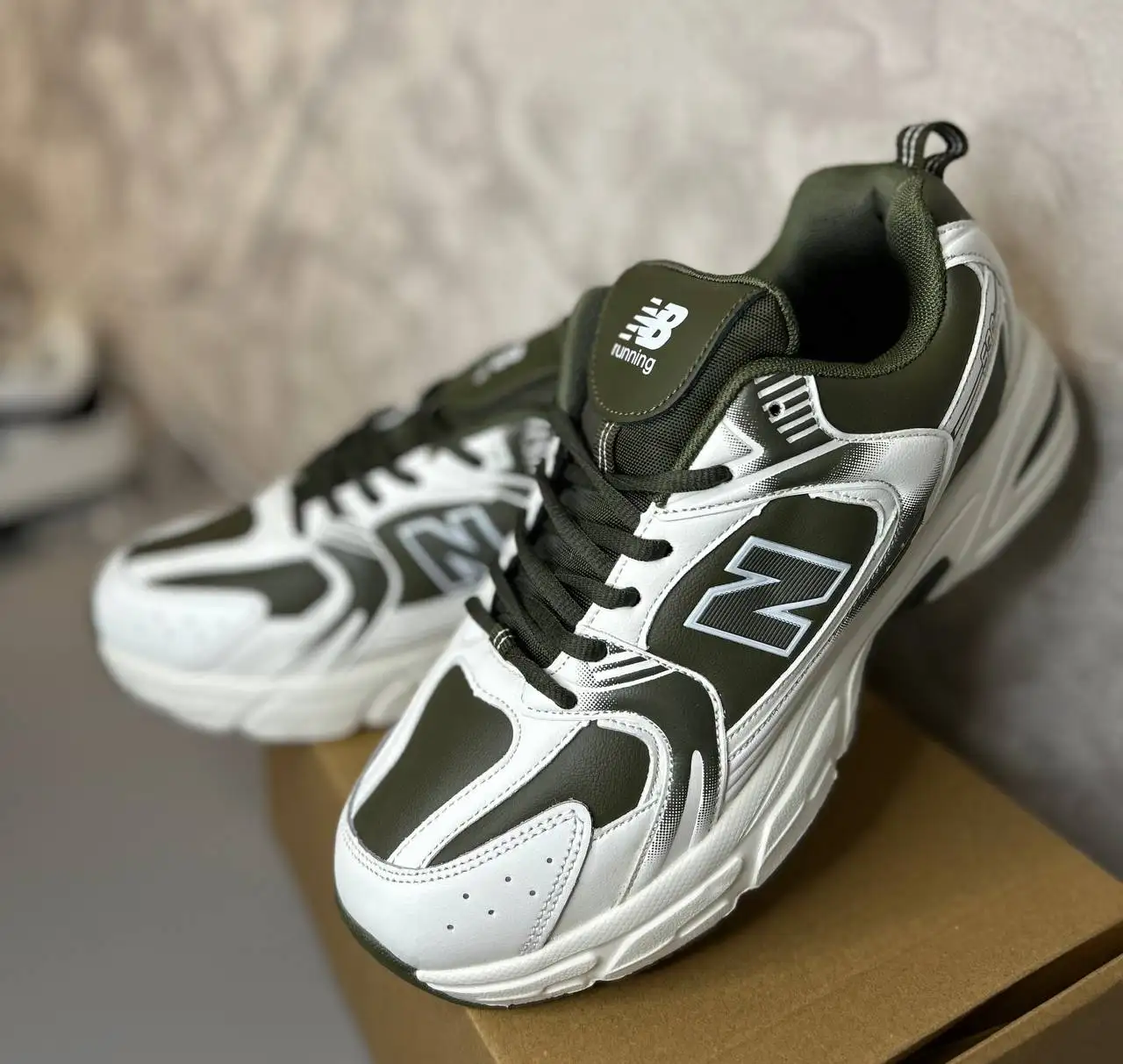 Продажа новых кроссовок New Balance 530 - Обувь (Одежда) в Сургут