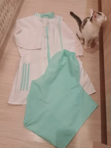 Медицинский костюм 44-46 - Вечерние платья в Сургут