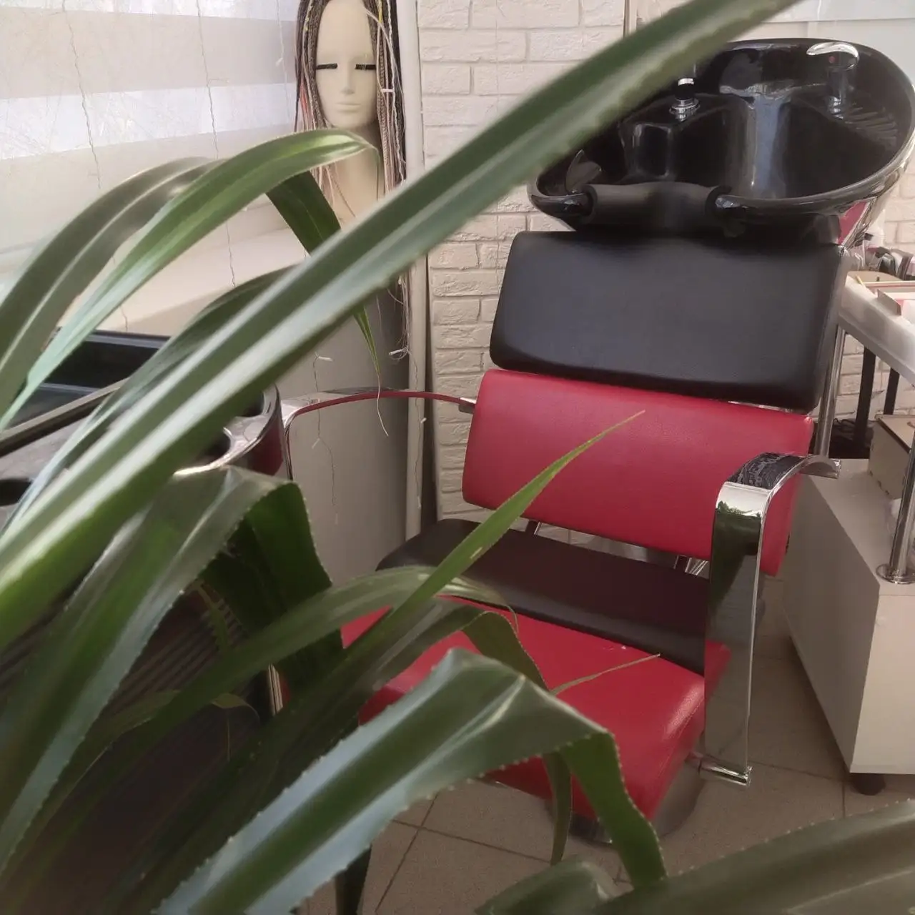 Продажа парикмахерской мойки в хорошем состоянии - Парикмахерское оборудование (Готовый бизнес и оборудование) в Сургут