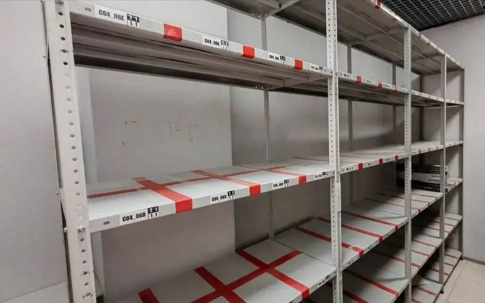 Стеллажи б/у разобранные - Барахолка в Сургут