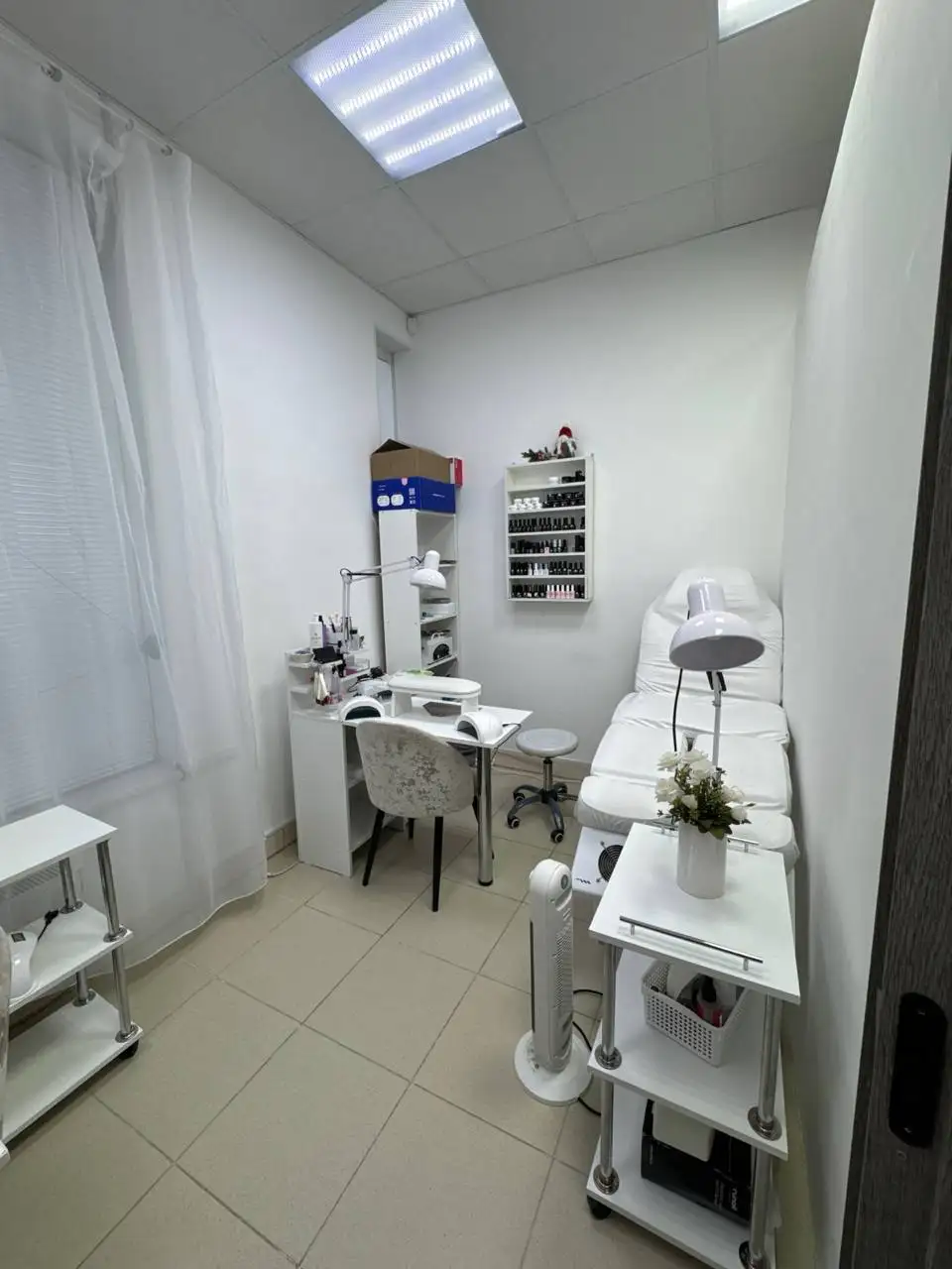 Сдаются рабочие места в Сургуте - Аренда рабочих мест (Услуги) в Сургут