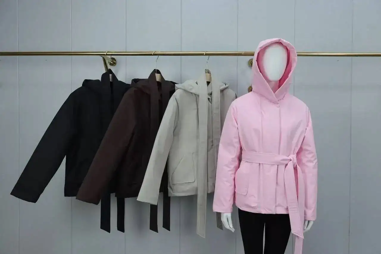 Одежда и обувь для всей семьи в Сургуте - Верхняя одежда, повседневная и офисная одежда (Одежда) в Сургут