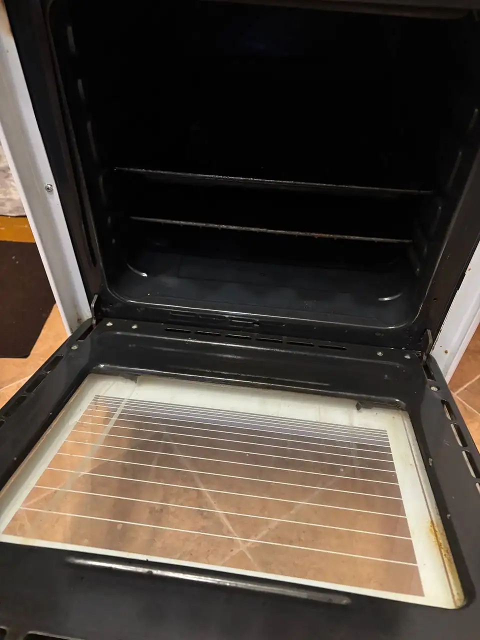 Продажа плитки в хорошем состоянии - Строительные материалы (Барахолка) в Сургут