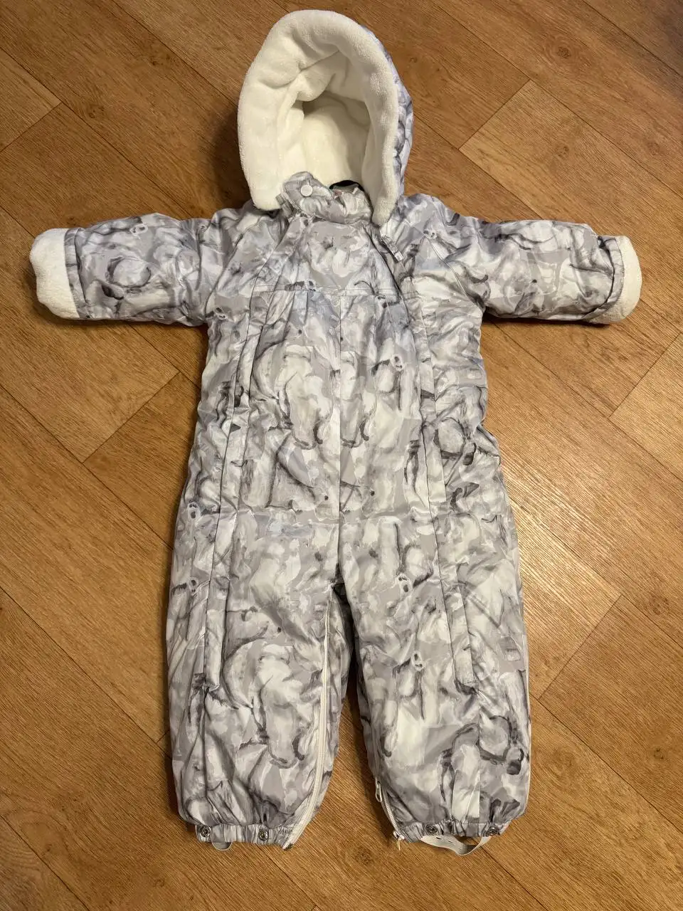 Зимний комбинезон-трансформер размер 80 - Детская одежда (Барахолка) в Сургут