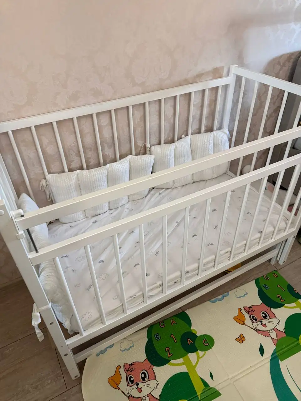 Кроватка с маятником - Детская мебель (Товары для детей) в Сургут