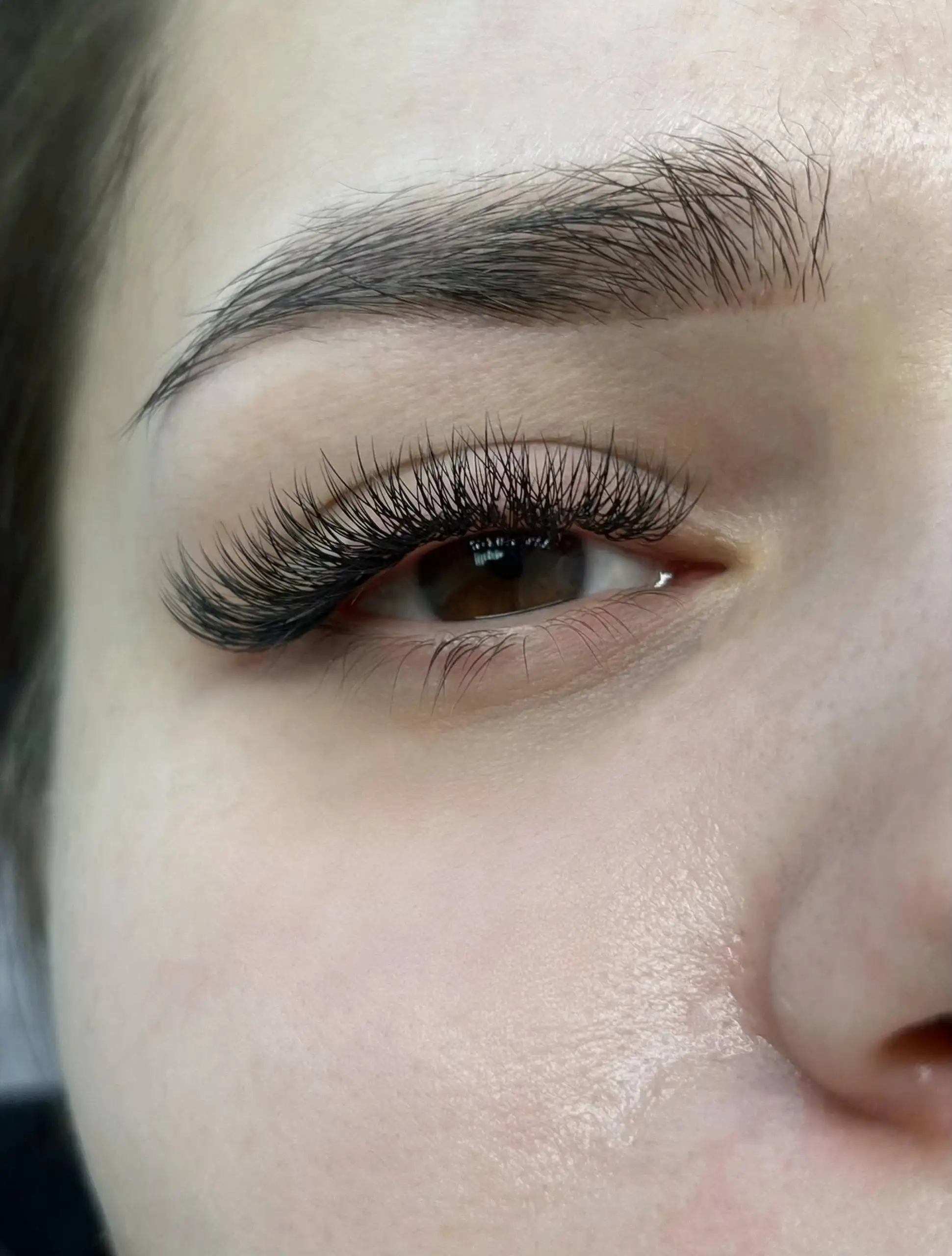 Наращивание и ламинирование ресниц в Сургуте - Красота (Услуги) в Сургут