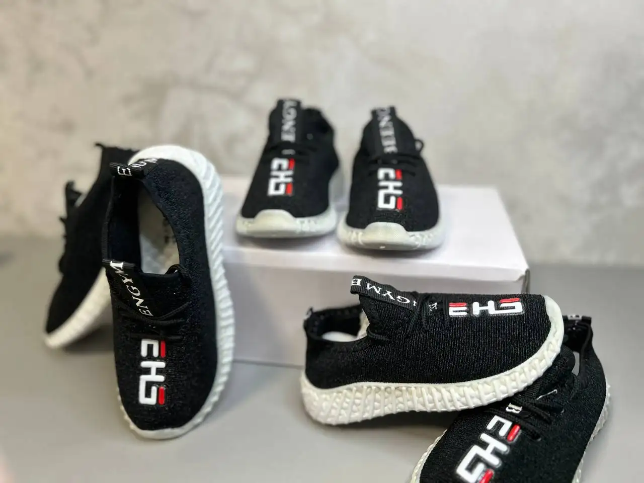 Новые детские кроссовки, размеры 25-30 - Обувь (Товары для детей) в Сургут