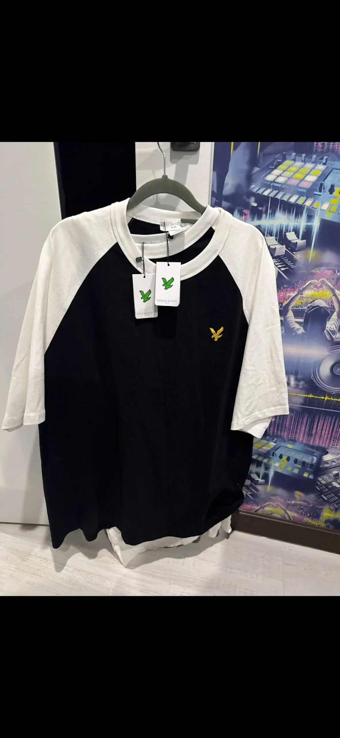 Продам новые футболки Lyle&Scott - Футболки (Одежда) в Сургут