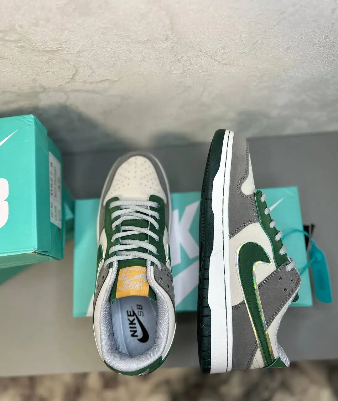 Продам кроссовки Nike - Обувь (Одежда) в Сургут