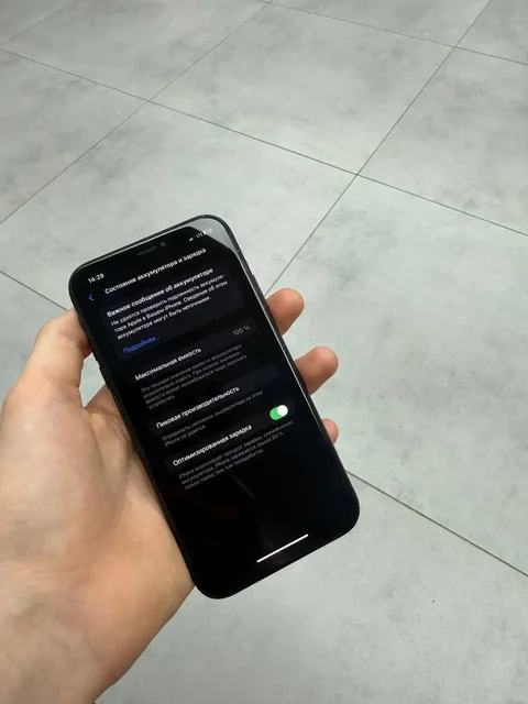 iPhone XR 128GB с неработающим Face ID после замены аккумулятора - Электроника в Сургут