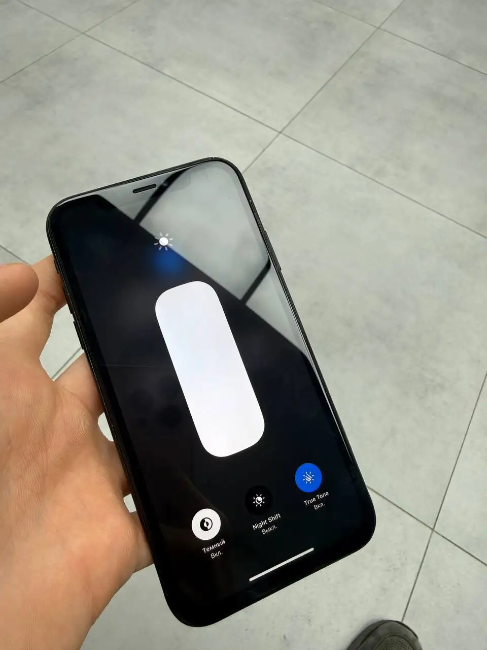 iPhone XR 128GB с неработающим Face ID после замены аккумулятора - Смартфоны (Электроника) в Сургут