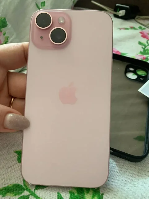 Продам iPhone 15 - Электроника в Сургут