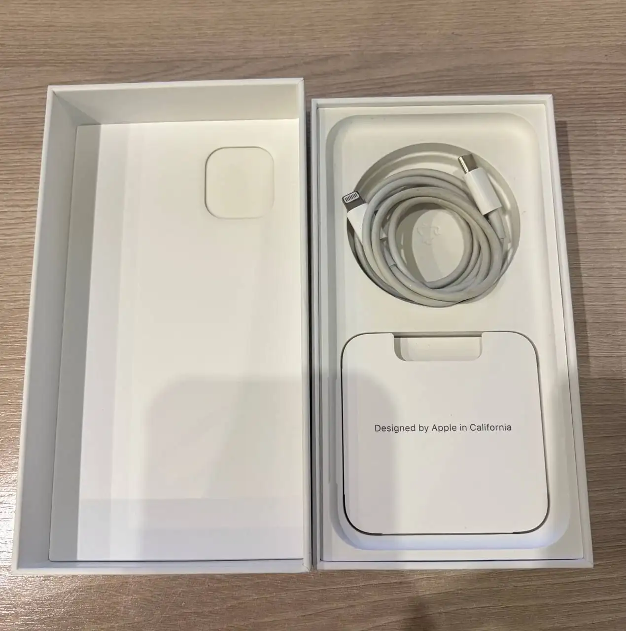iPhone 11 64GB White - Смартфоны (Электроника) в Сургут