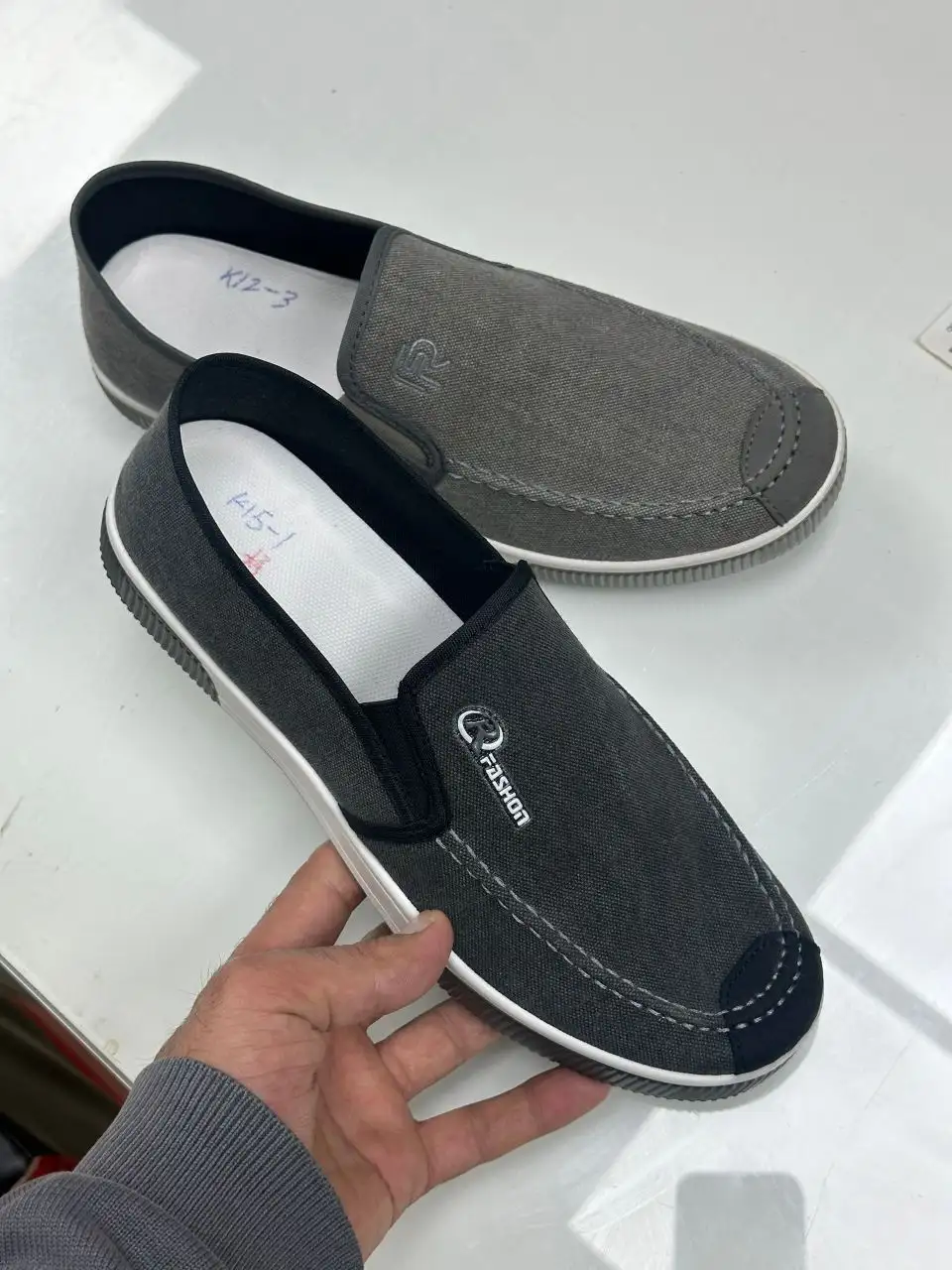 НОВЫЕ тёмные брюки 44 размера - Брюки (Одежда) в Ульяновск