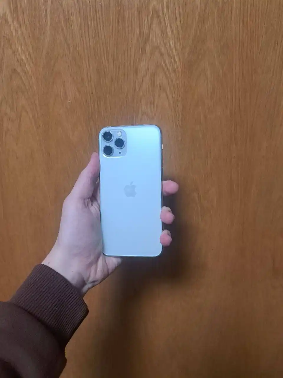 Продам iPhone 11 Pro 256GB