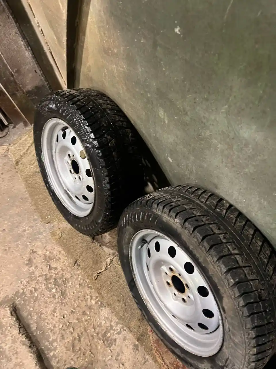 Продам зимние колеса 14