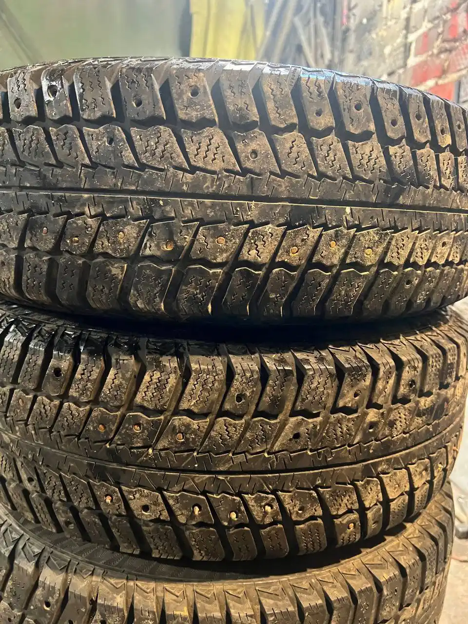 Продам зимние колеса 14