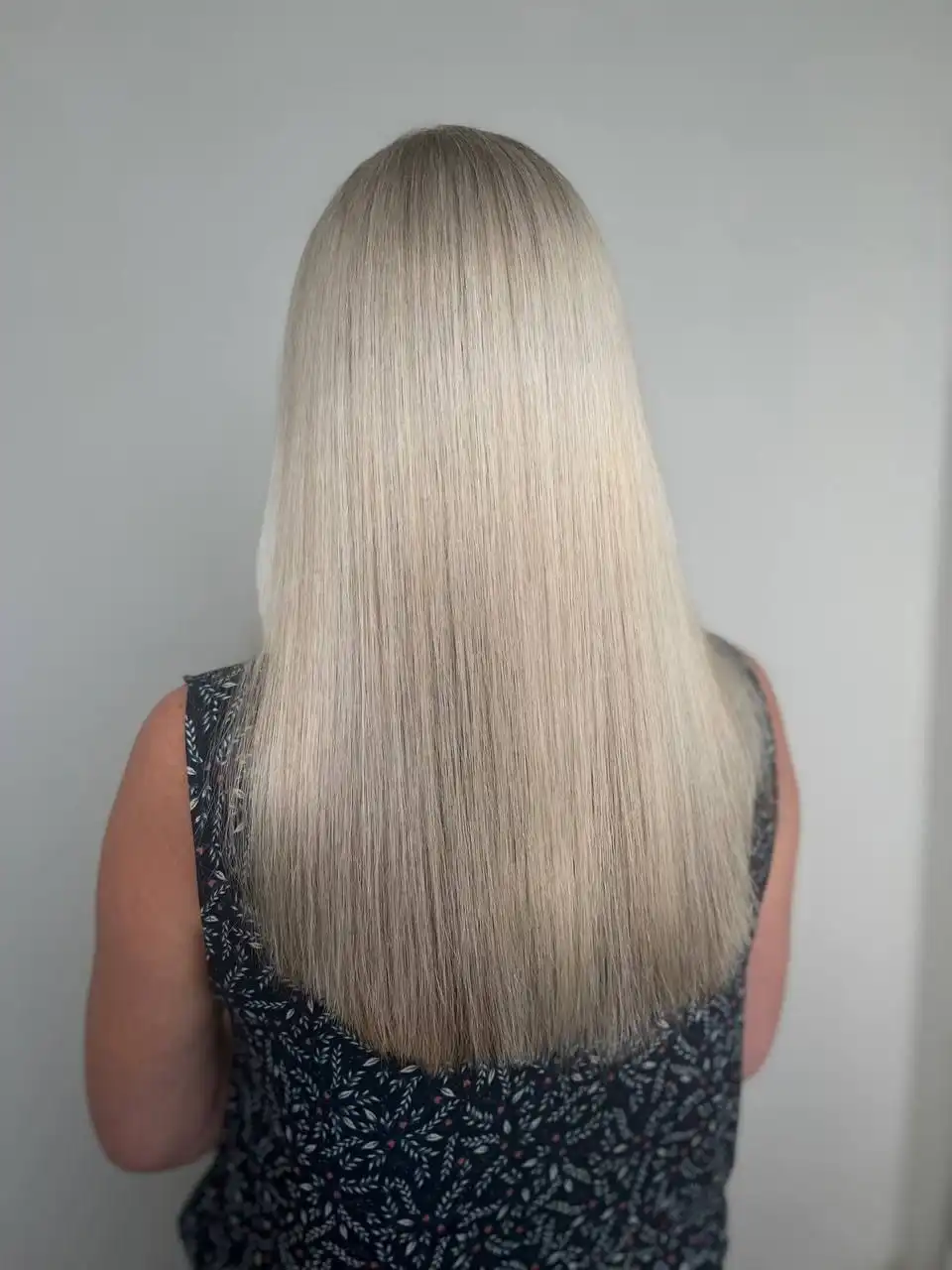 Услуги парикмахера-колориста на дому