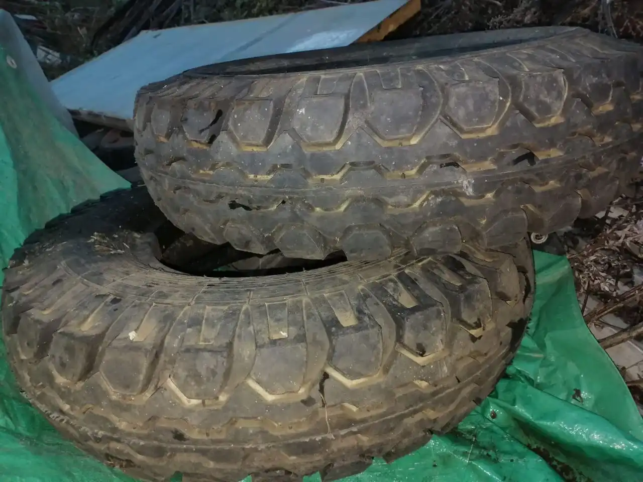 Продам покрышки и колеса на штампах