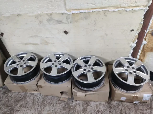 Продажа дисков Р16 5x114,3 - Авто в Самара