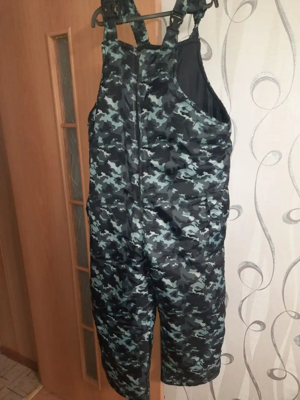 Мужской теплый комбинезон размер 54-56 на рост 180 см