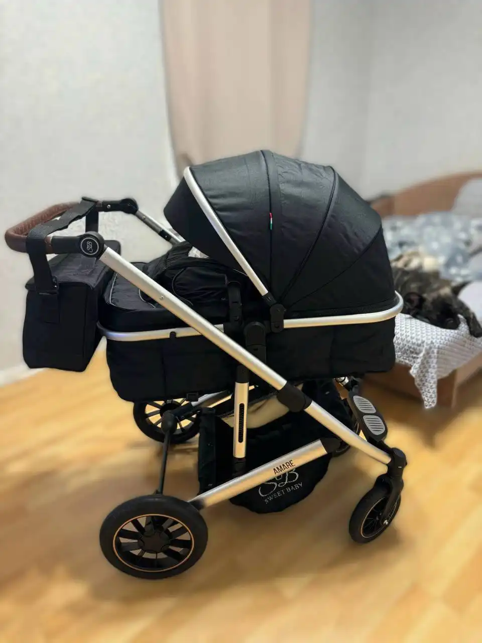 Продам коляску полная комплектация