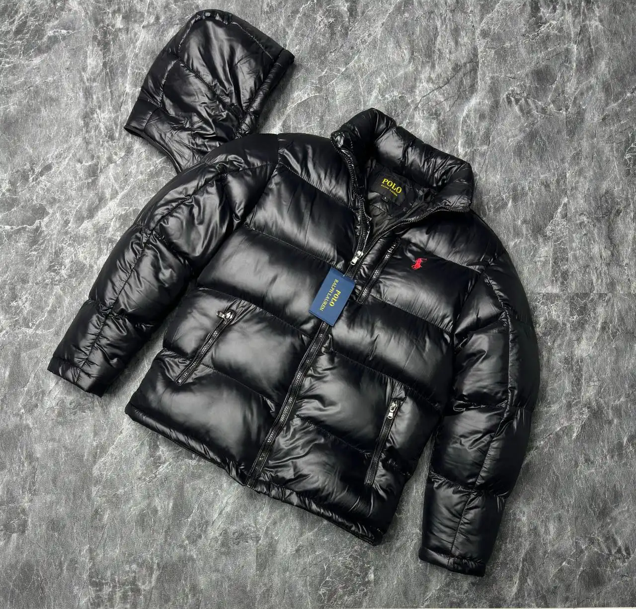 Продажа новых товаров с бирками