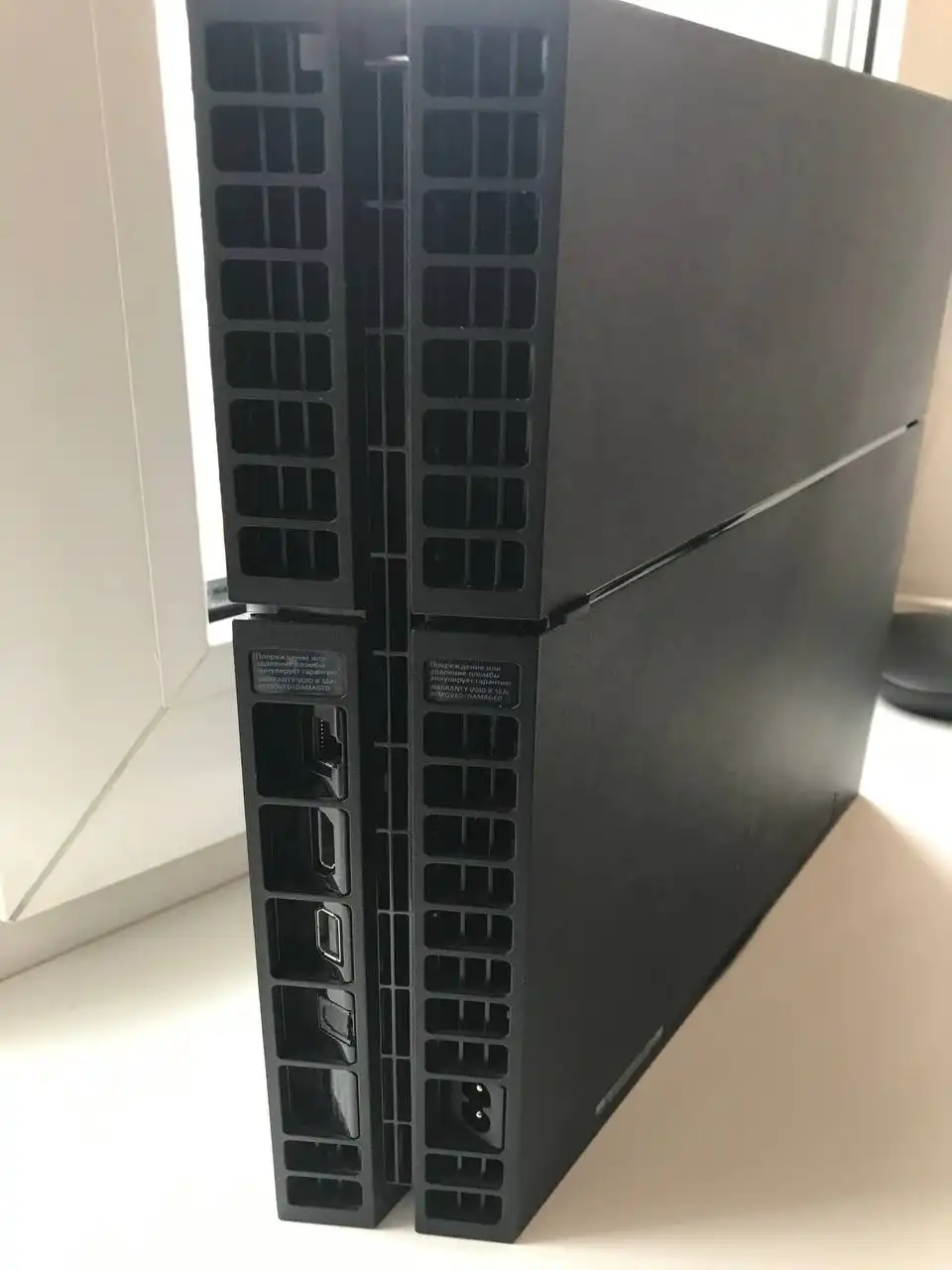 PlayStation 4 с игрой GTA 5