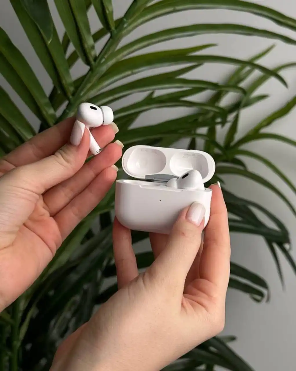 Apple AirPods Pro 2 с гарантией